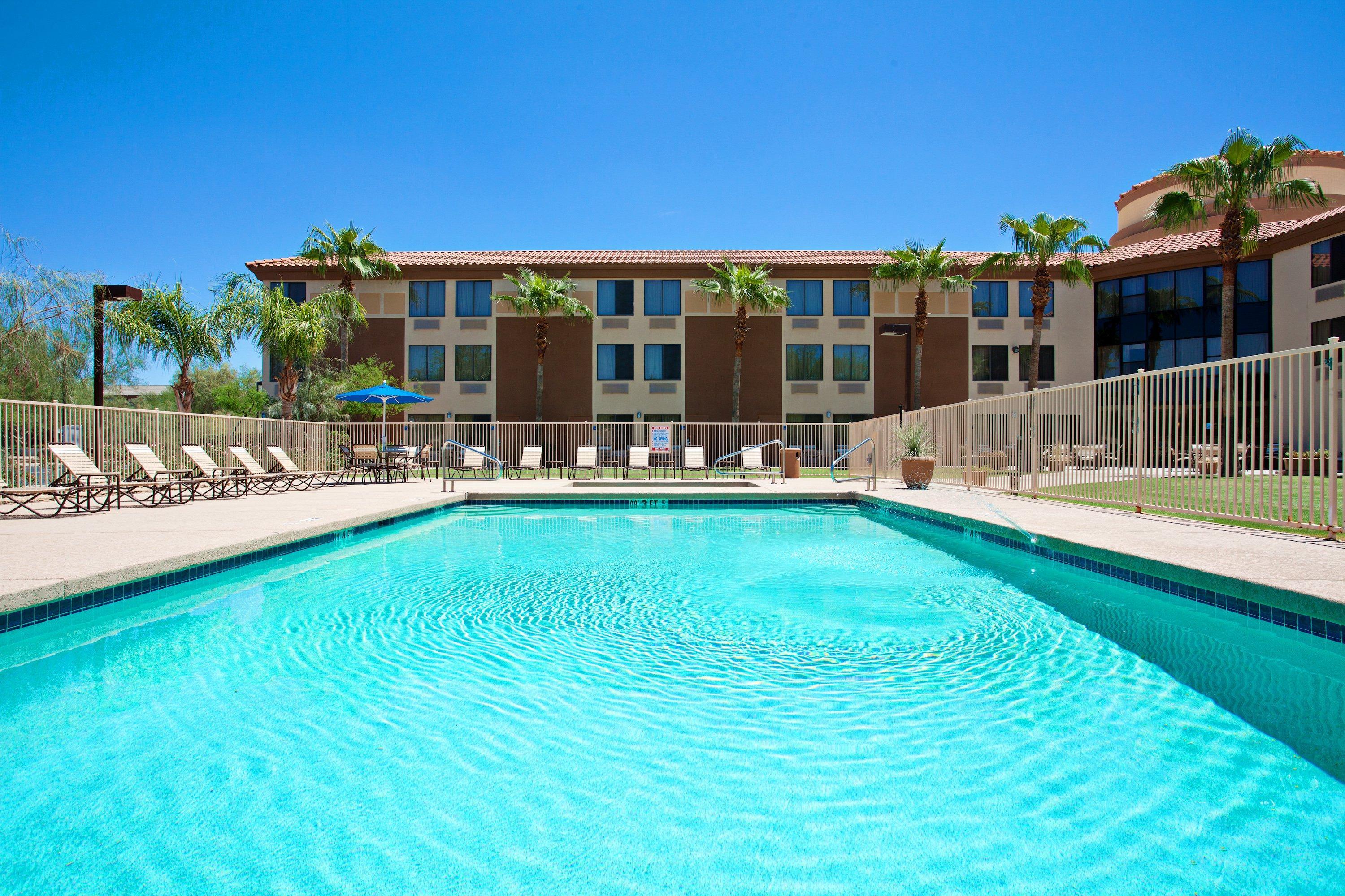 Holiday Inn Express Scottsdale North By Ihg Exterior photo