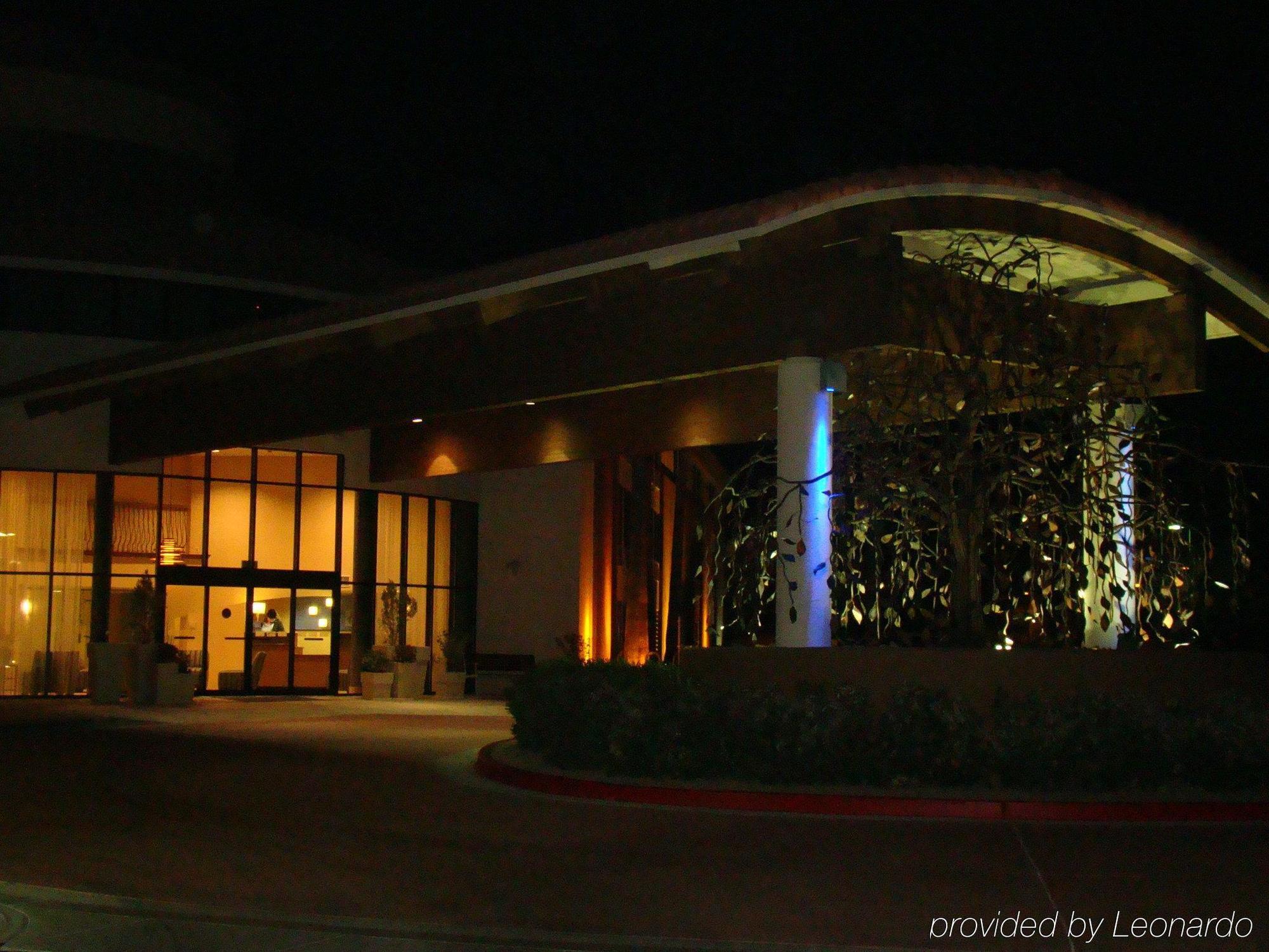 Holiday Inn Express Scottsdale North By Ihg Exterior photo